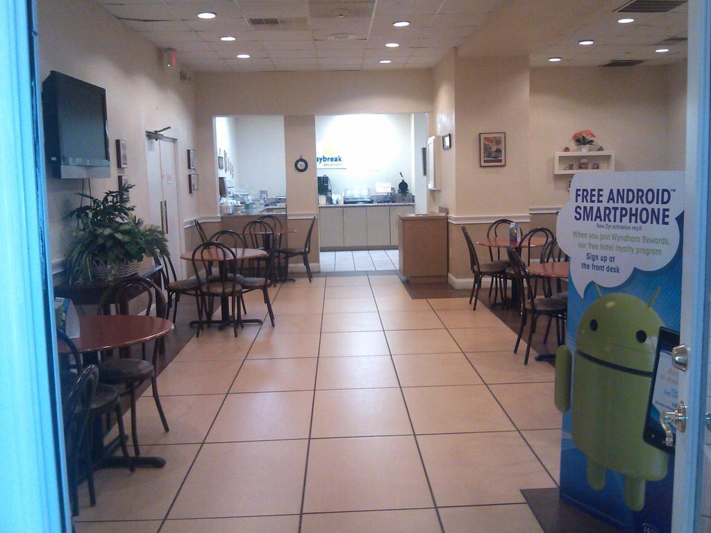 Days Inn By Wyndham Birmingham Al Hoover Buitenkant foto